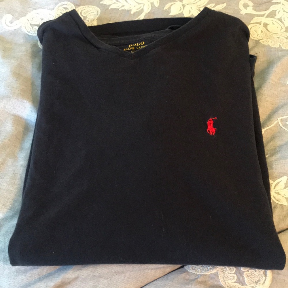 Black v neck t shirt